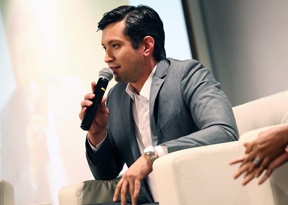 Pay it forward: Mentor the future