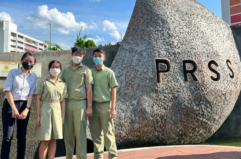 These teens turned canteen oil into soap – and won a silver