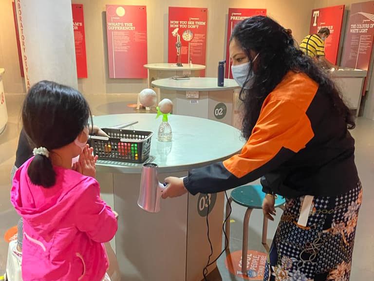 How do you make kids love Science? You don’t