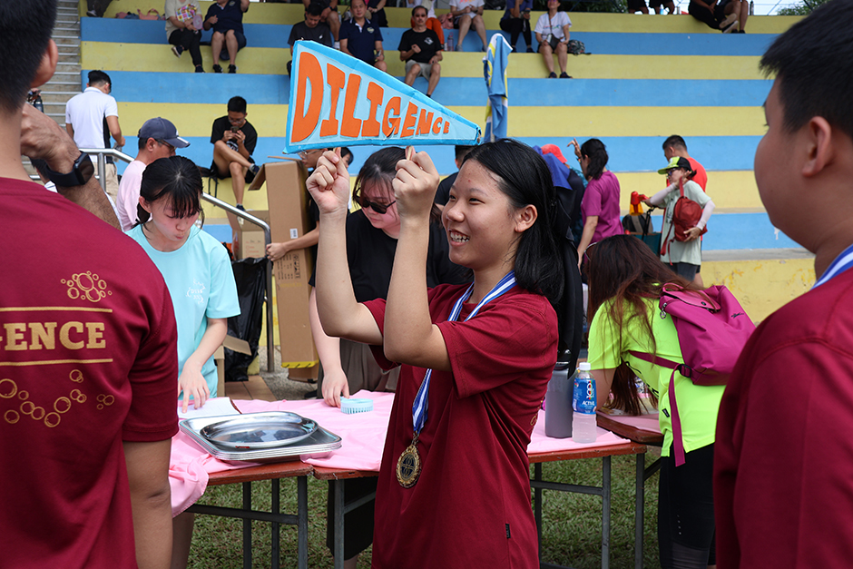 Hero_youth_PM_DeyiSecondarySchool_NicoleSeng_AnushriEswaran_5.jpg-Nicole-Seng-Eik-Suang-Deyiss.jpg