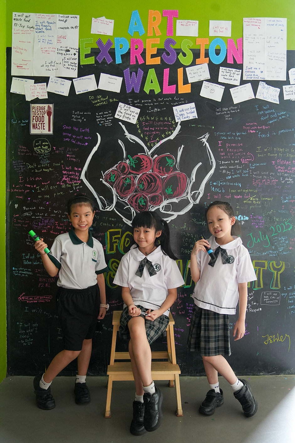 Junior_WP_FernvalePrimarySchool_TanJingLinAmyTanyaluck_MuhammadZikriBinMuhammadZuhaidi_HillaryChiewQiaoQi_7-Siti-Erliasari-Haroon.jpg